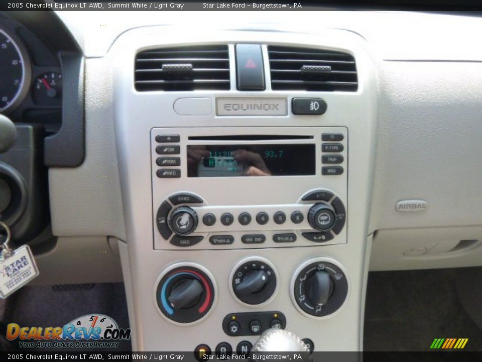 2005 Chevrolet Equinox LT AWD Summit White / Light Gray Photo #15