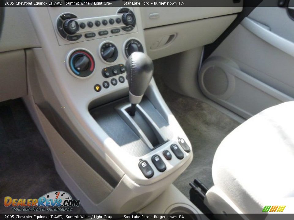 2005 Chevrolet Equinox LT AWD Summit White / Light Gray Photo #17
