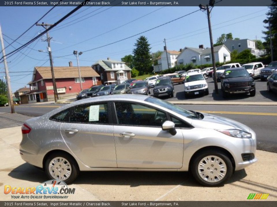 2015 Ford Fiesta S Sedan Ingot Silver Metallic / Charcoal Black Photo #4