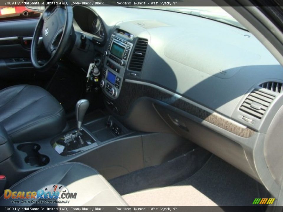 2009 Hyundai Santa Fe Limited 4WD Ebony Black / Black Photo #25