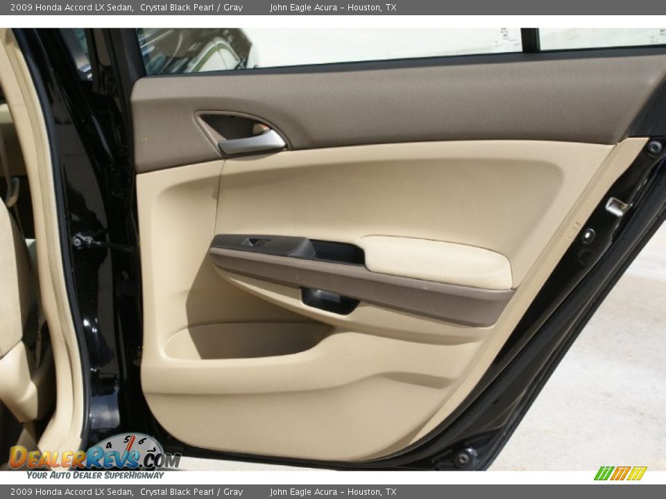 2009 Honda Accord LX Sedan Crystal Black Pearl / Gray Photo #18