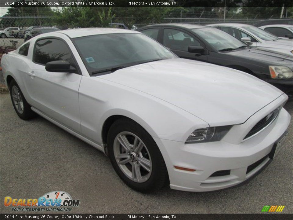 2014 Ford Mustang V6 Coupe Oxford White / Charcoal Black Photo #4