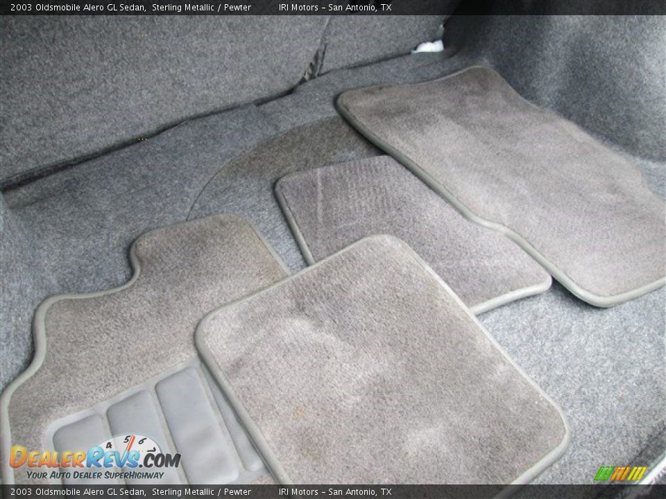 2003 Oldsmobile Alero GL Sedan Sterling Metallic / Pewter Photo #11