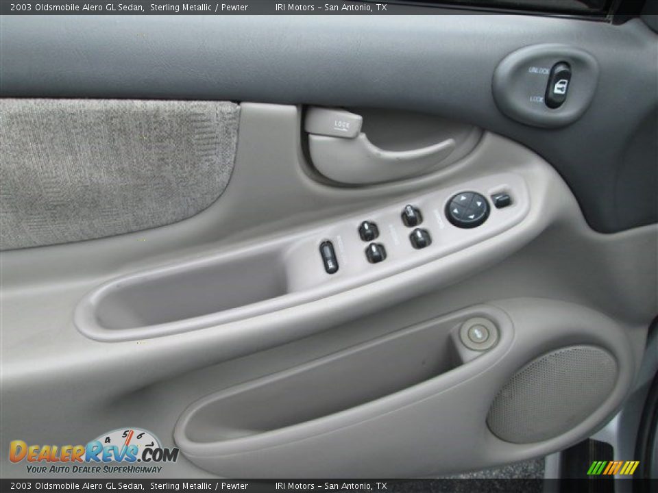 2003 Oldsmobile Alero GL Sedan Sterling Metallic / Pewter Photo #12