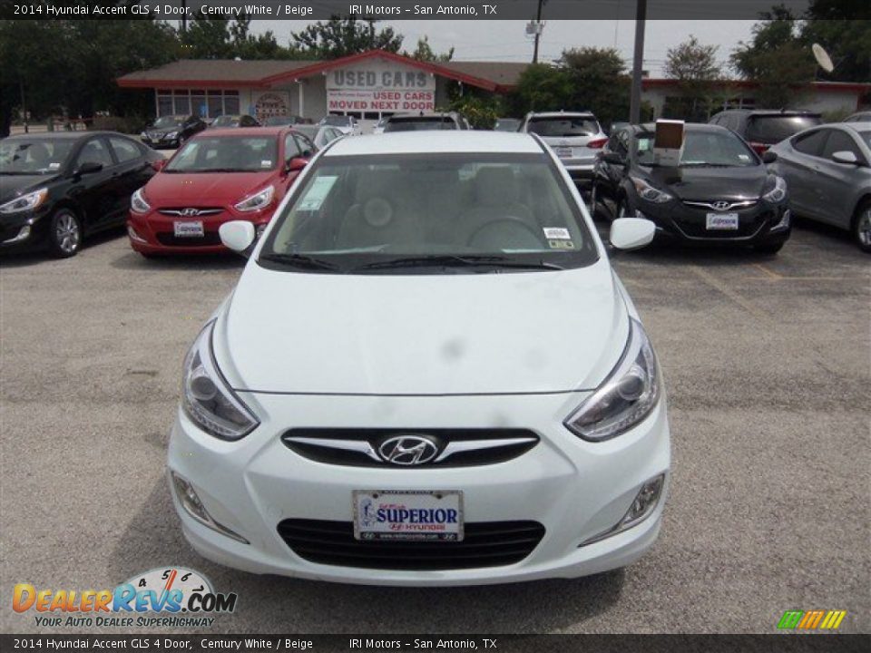 2014 Hyundai Accent GLS 4 Door Century White / Beige Photo #2