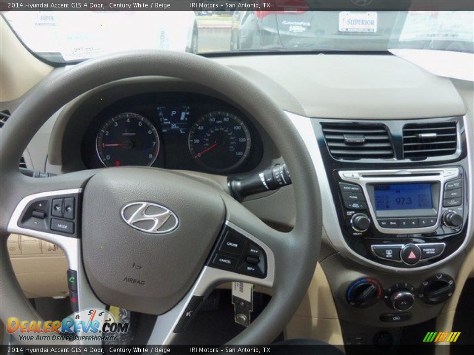 2014 Hyundai Accent GLS 4 Door Century White / Beige Photo #7