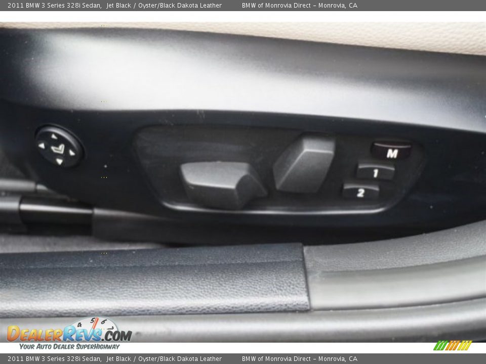 2011 BMW 3 Series 328i Sedan Jet Black / Oyster/Black Dakota Leather Photo #15