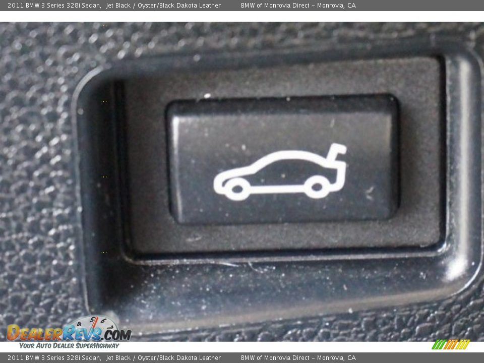 2011 BMW 3 Series 328i Sedan Jet Black / Oyster/Black Dakota Leather Photo #19