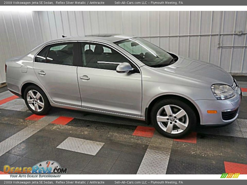 2009 Volkswagen Jetta SE Sedan Reflex Silver Metallic / Anthracite Photo #4