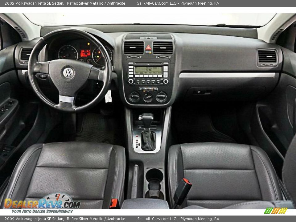 2009 Volkswagen Jetta SE Sedan Reflex Silver Metallic / Anthracite Photo #8