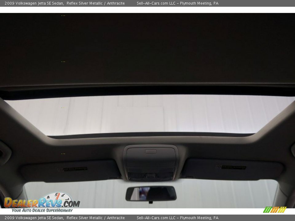 2009 Volkswagen Jetta SE Sedan Reflex Silver Metallic / Anthracite Photo #28