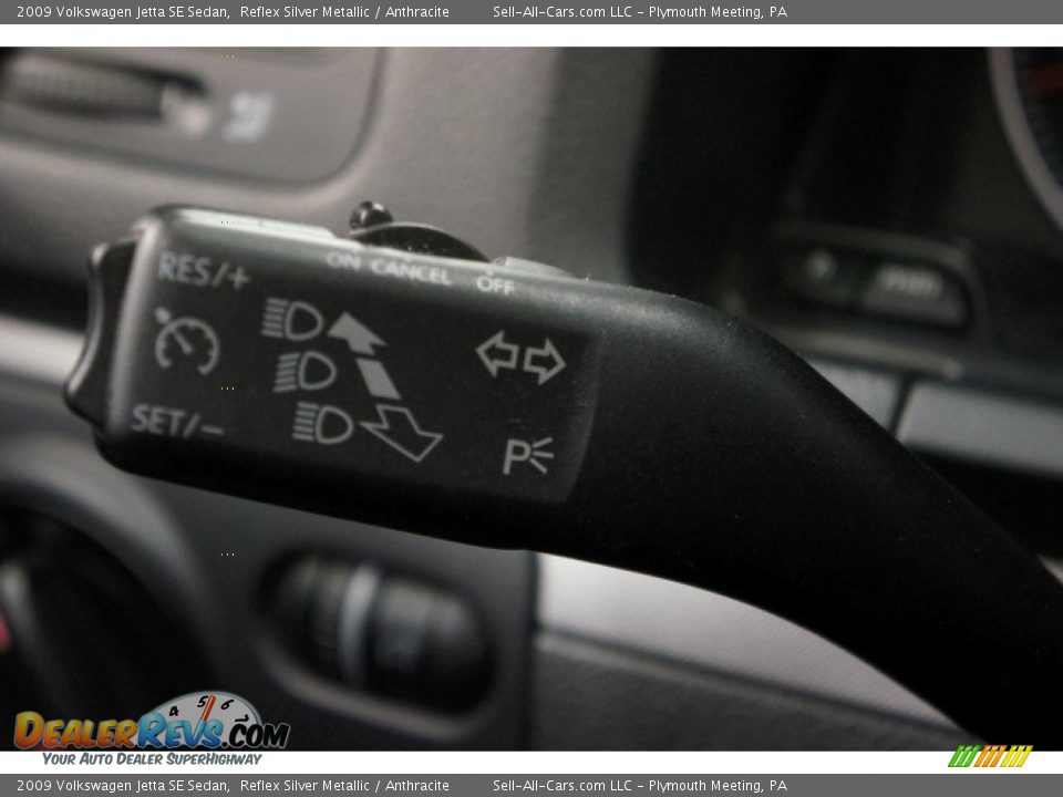 2009 Volkswagen Jetta SE Sedan Reflex Silver Metallic / Anthracite Photo #31