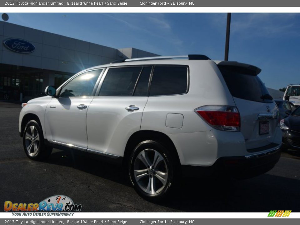 2013 Toyota Highlander Limited Blizzard White Pearl / Sand Beige Photo #35