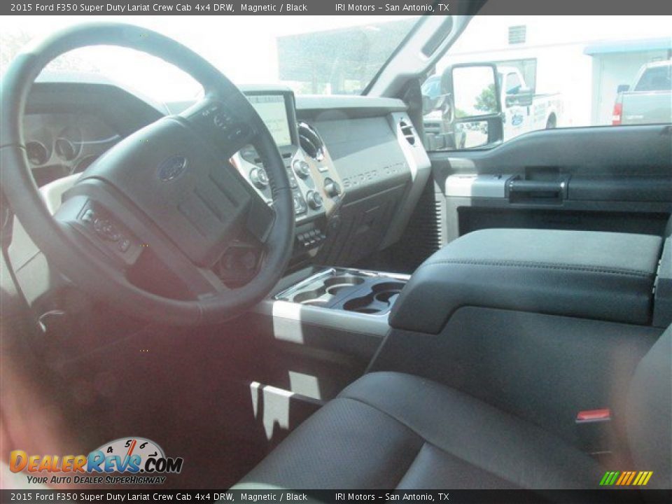 2015 Ford F350 Super Duty Lariat Crew Cab 4x4 DRW Magnetic / Black Photo #17