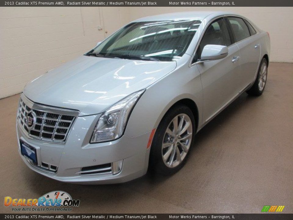 2013 Cadillac XTS Premium AWD Radiant Silver Metallic / Medium Titanium/Jet Black Photo #4