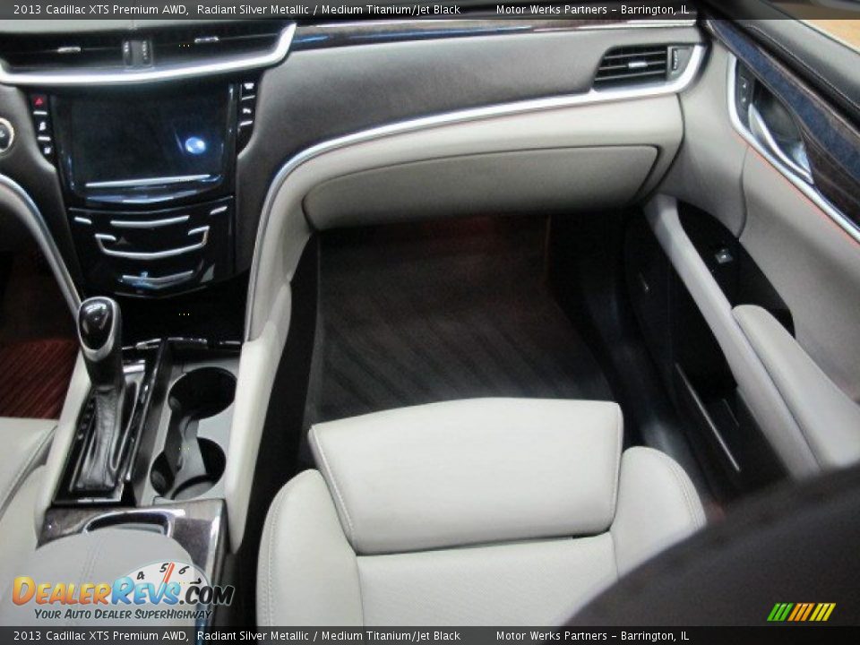 2013 Cadillac XTS Premium AWD Radiant Silver Metallic / Medium Titanium/Jet Black Photo #21