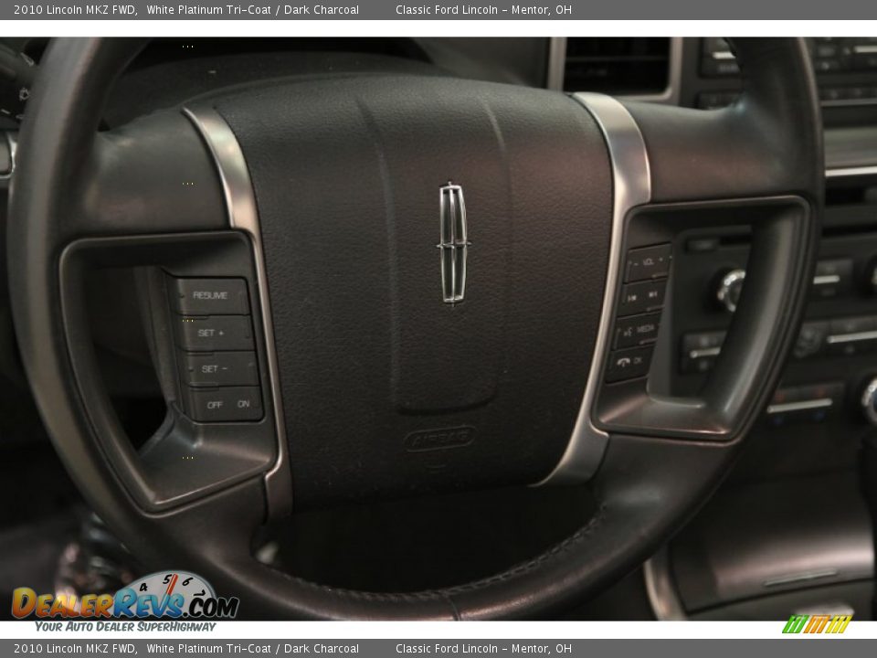 2010 Lincoln MKZ FWD White Platinum Tri-Coat / Dark Charcoal Photo #7