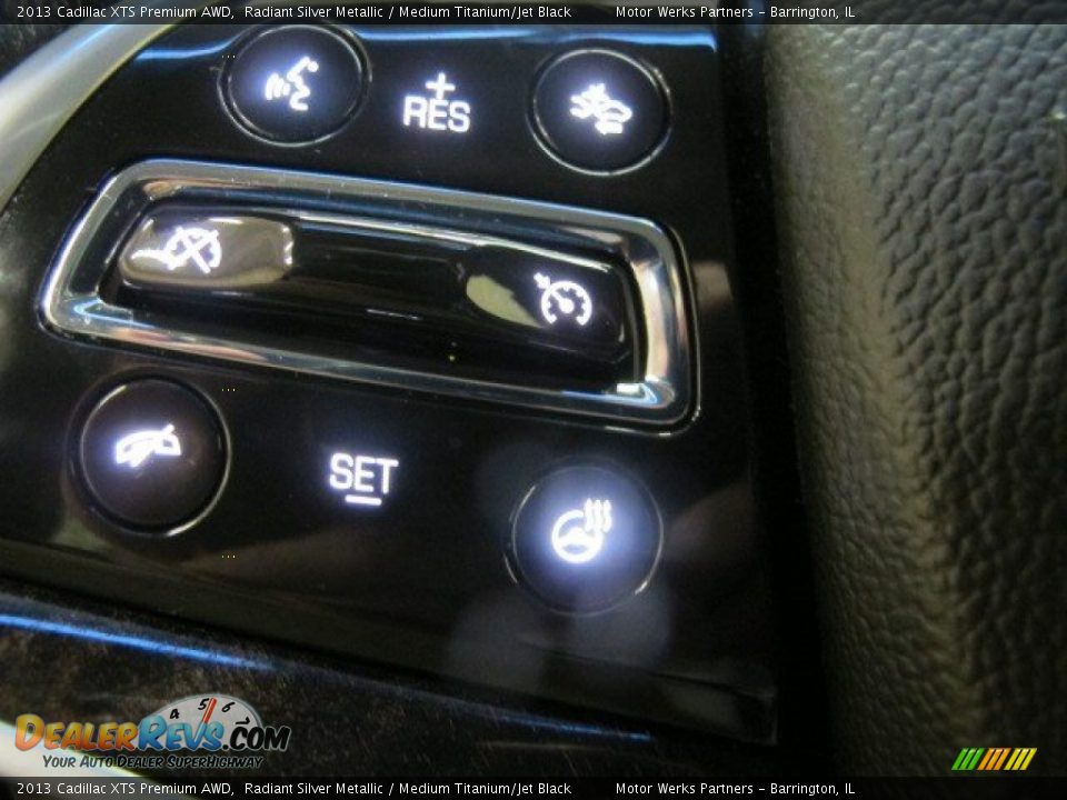 2013 Cadillac XTS Premium AWD Radiant Silver Metallic / Medium Titanium/Jet Black Photo #32