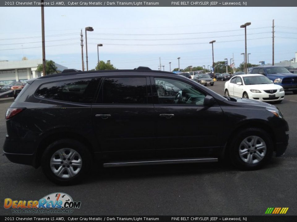 2013 Chevrolet Traverse LS AWD Cyber Gray Metallic / Dark Titanium/Light Titanium Photo #5