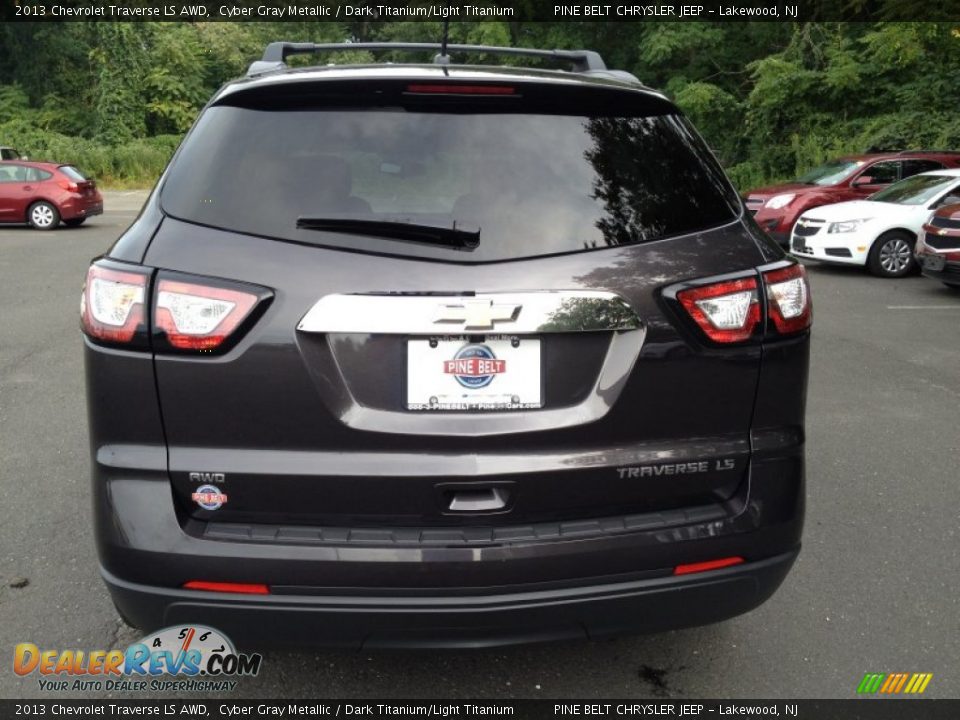 2013 Chevrolet Traverse LS AWD Cyber Gray Metallic / Dark Titanium/Light Titanium Photo #8
