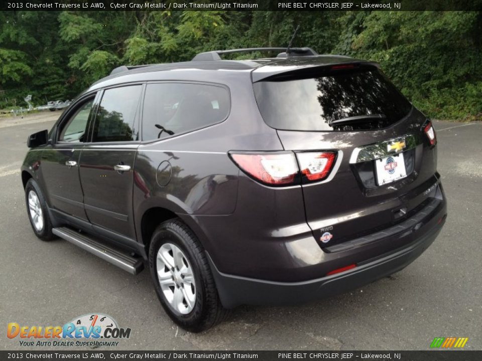 2013 Chevrolet Traverse LS AWD Cyber Gray Metallic / Dark Titanium/Light Titanium Photo #11