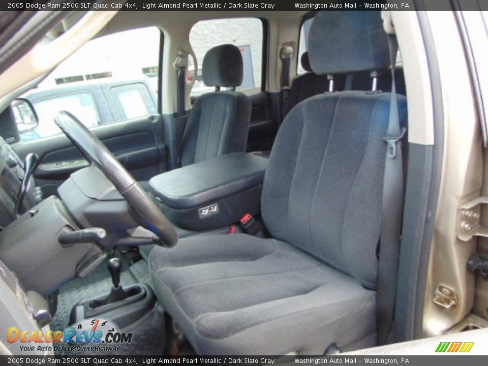 2005 Dodge Ram 2500 SLT Quad Cab 4x4 Light Almond Pearl Metallic / Dark Slate Gray Photo #13