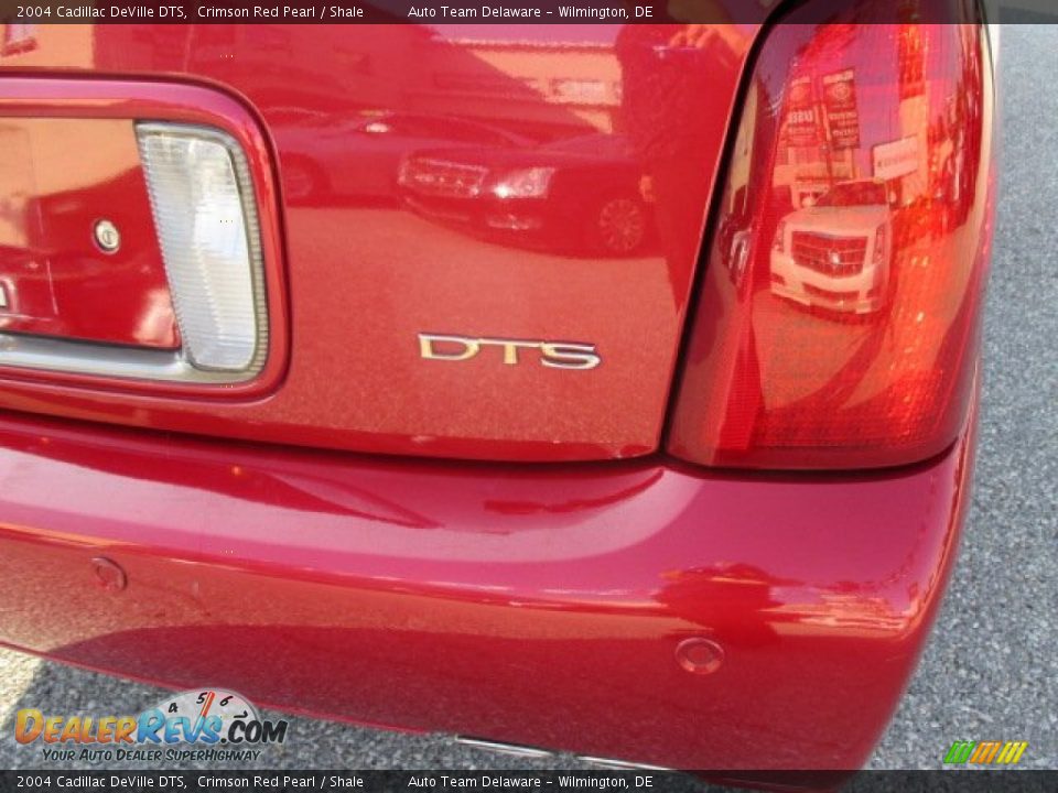 2004 Cadillac DeVille DTS Crimson Red Pearl / Shale Photo #30