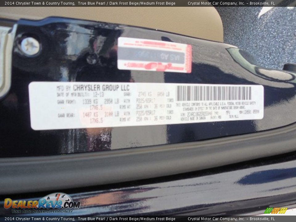 2014 Chrysler Town & Country Touring True Blue Pearl / Dark Frost Beige/Medium Frost Beige Photo #25