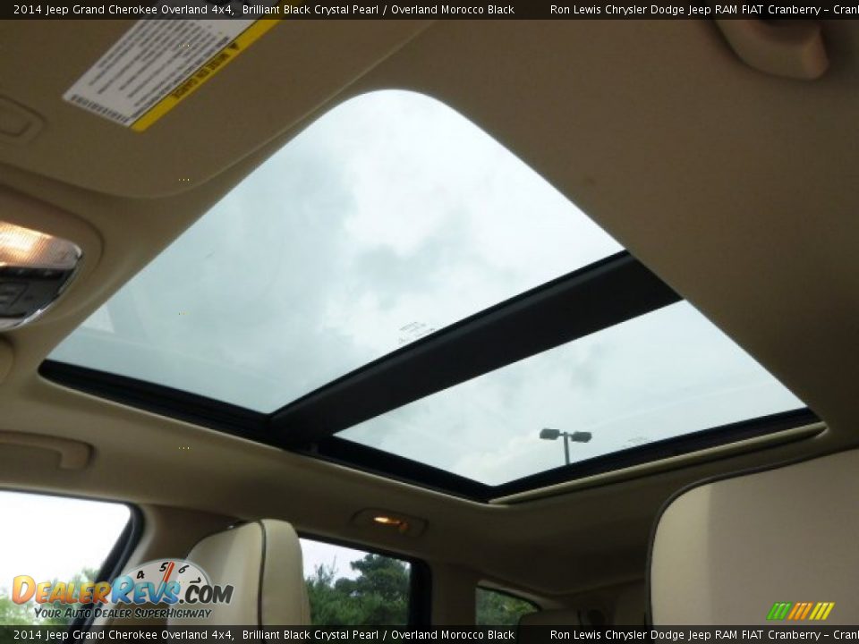 2014 Jeep Grand Cherokee Overland 4x4 Brilliant Black Crystal Pearl / Overland Morocco Black Photo #13