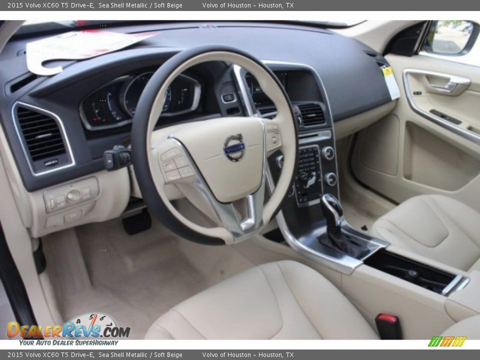 Soft Beige Interior - 2015 Volvo XC60 T5 Drive-E Photo #9