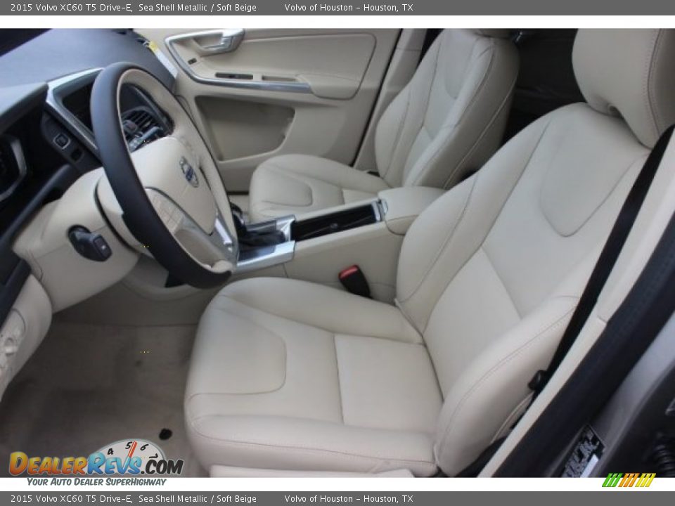 Front Seat of 2015 Volvo XC60 T5 Drive-E Photo #10