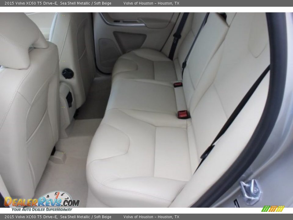 Rear Seat of 2015 Volvo XC60 T5 Drive-E Photo #25