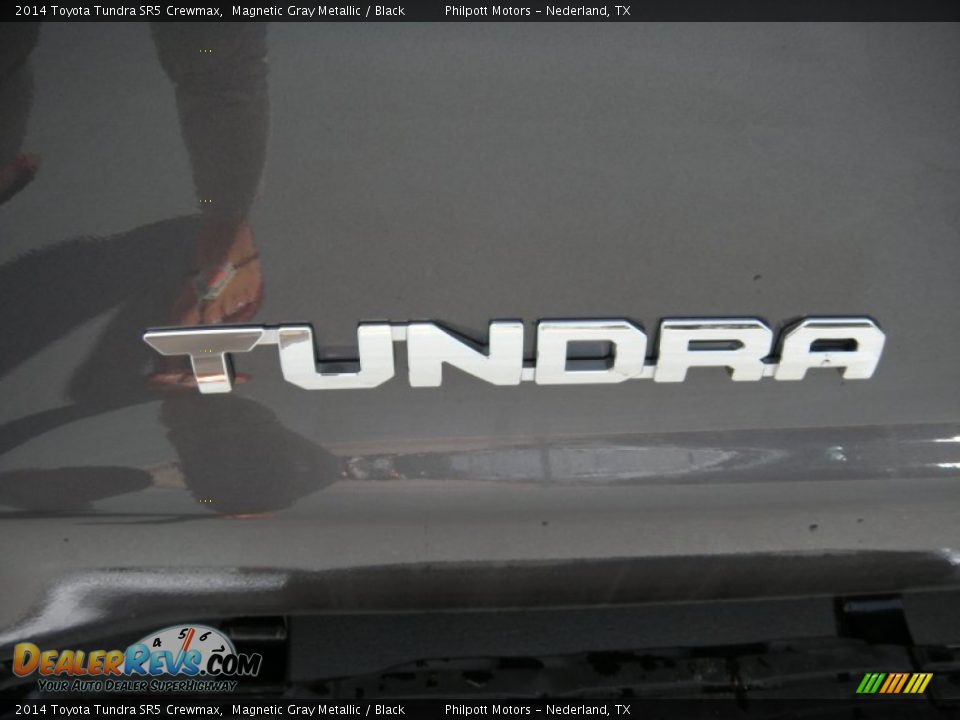 2014 Toyota Tundra SR5 Crewmax Magnetic Gray Metallic / Black Photo #15