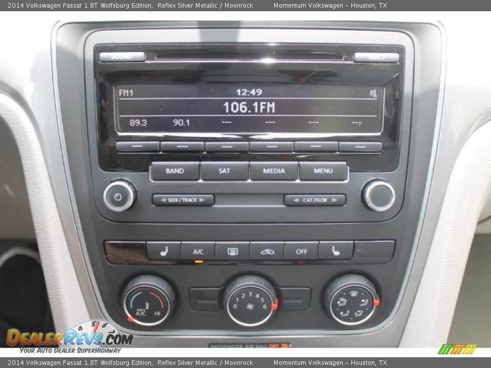 2014 Volkswagen Passat 1.8T Wolfsburg Edition Reflex Silver Metallic / Moonrock Photo #15
