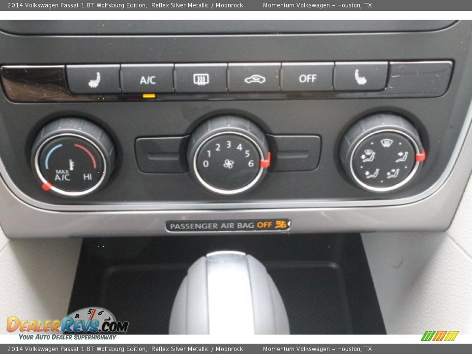 2014 Volkswagen Passat 1.8T Wolfsburg Edition Reflex Silver Metallic / Moonrock Photo #16