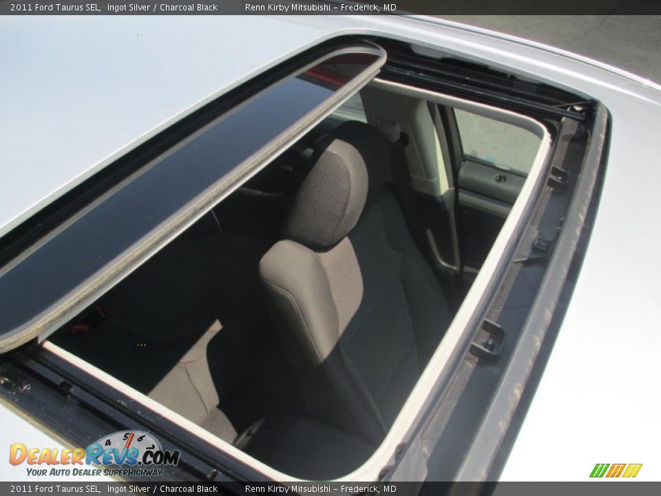 2011 Ford Taurus SEL Ingot Silver / Charcoal Black Photo #9