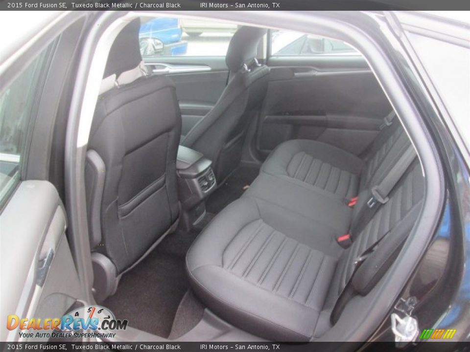 2015 Ford Fusion SE Tuxedo Black Metallic / Charcoal Black Photo #5