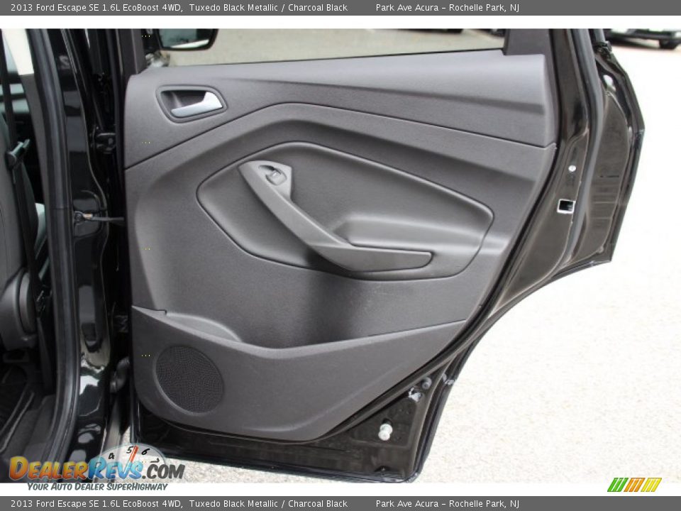 2013 Ford Escape SE 1.6L EcoBoost 4WD Tuxedo Black Metallic / Charcoal Black Photo #22