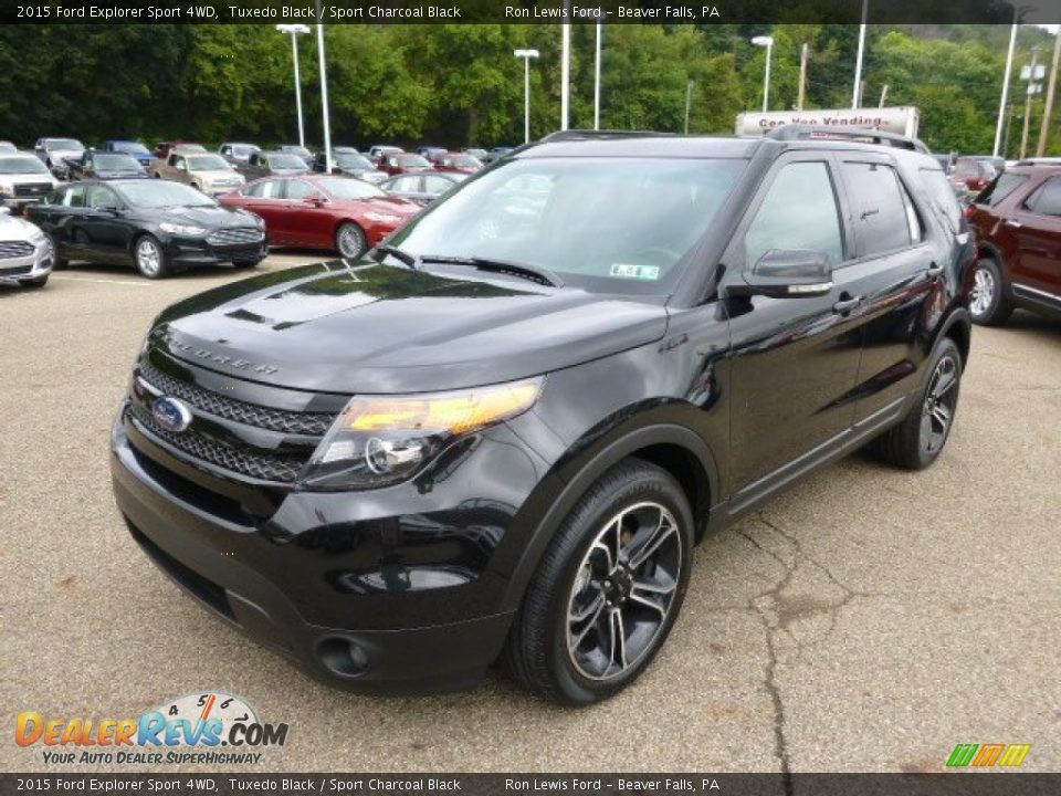 Front 3/4 View of 2015 Ford Explorer Sport 4WD Photo #4