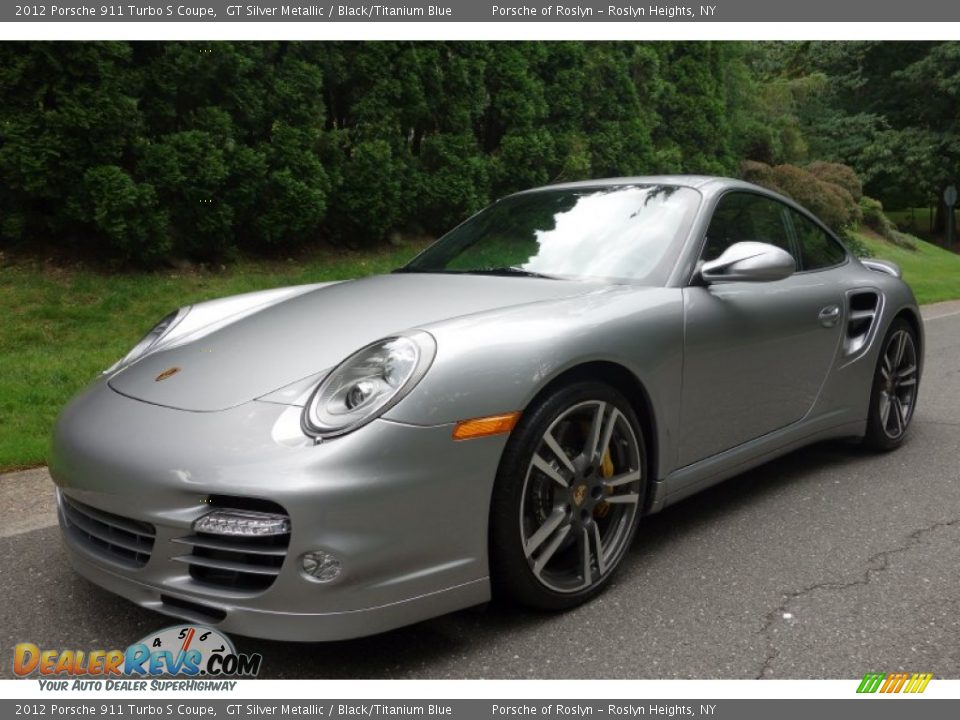 Front 3/4 View of 2012 Porsche 911 Turbo S Coupe Photo #1