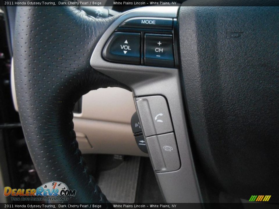 2011 Honda Odyssey Touring Dark Cherry Pearl / Beige Photo #17