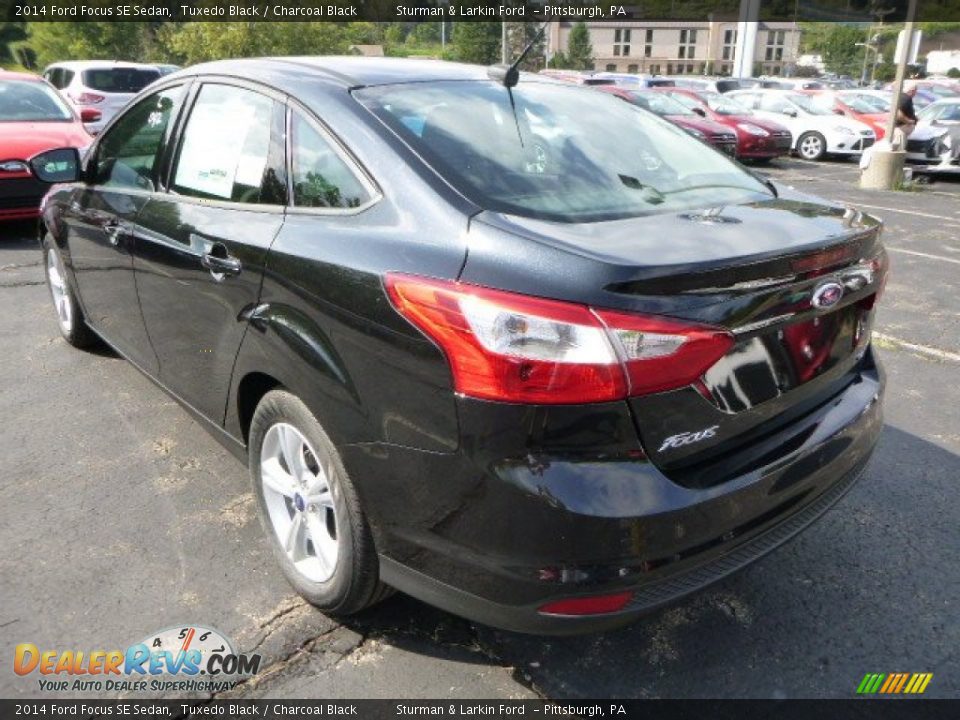 2014 Ford Focus SE Sedan Tuxedo Black / Charcoal Black Photo #4