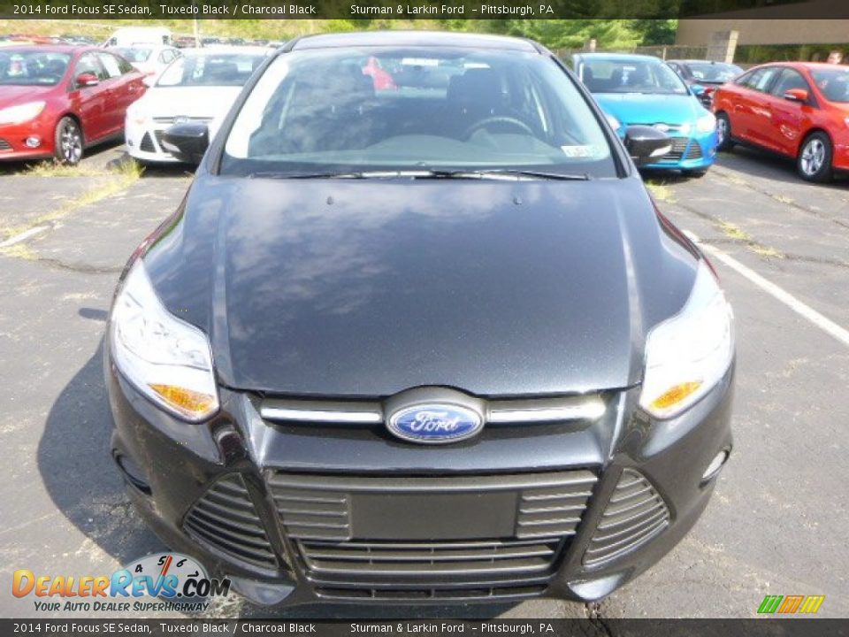 2014 Ford Focus SE Sedan Tuxedo Black / Charcoal Black Photo #6