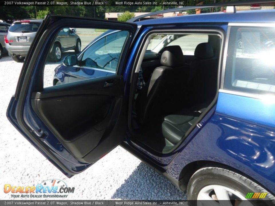 2007 Volkswagen Passat 2.0T Wagon Shadow Blue / Black Photo #18