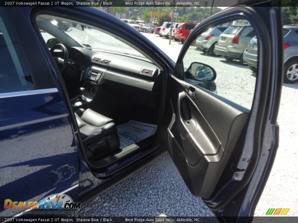 2007 Volkswagen Passat 2.0T Wagon Shadow Blue / Black Photo #28