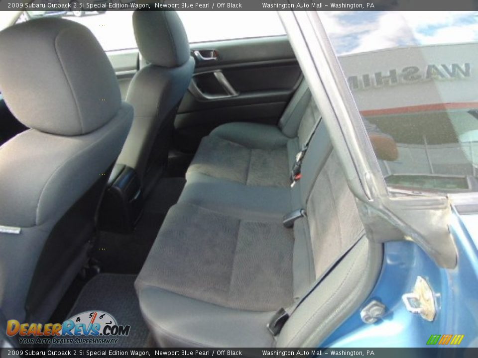 2009 Subaru Outback 2.5i Special Edition Wagon Newport Blue Pearl / Off Black Photo #18