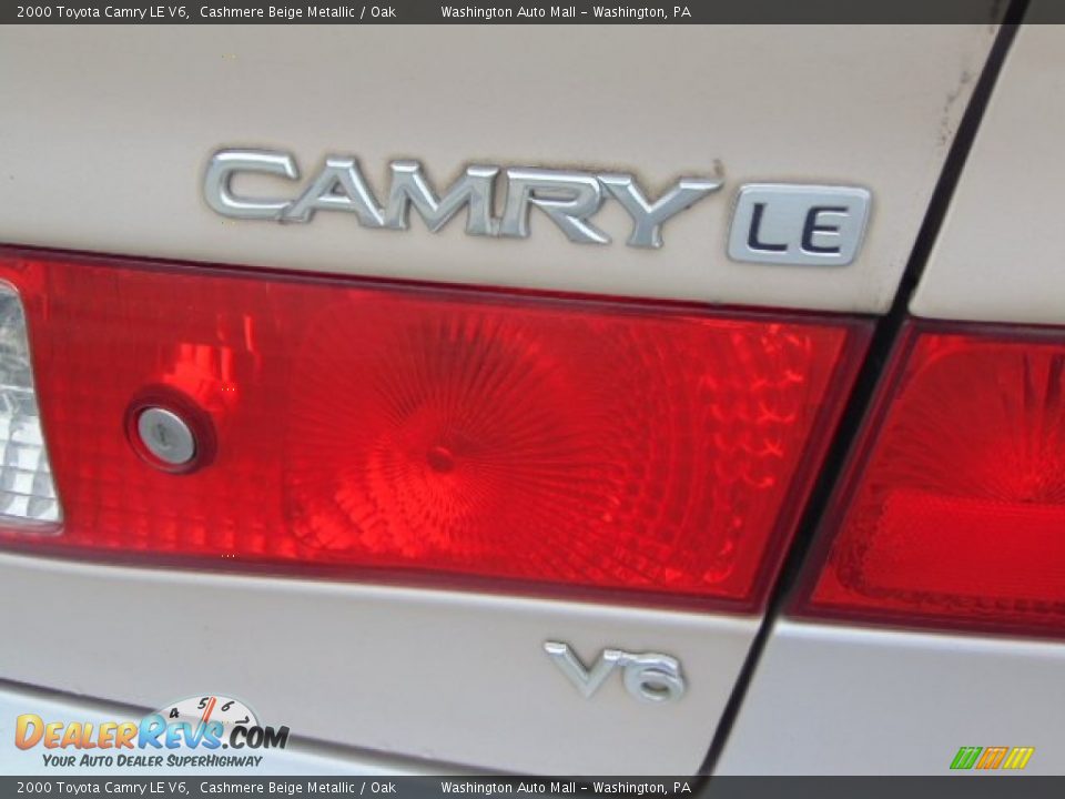 2000 Toyota Camry LE V6 Cashmere Beige Metallic / Oak Photo #8