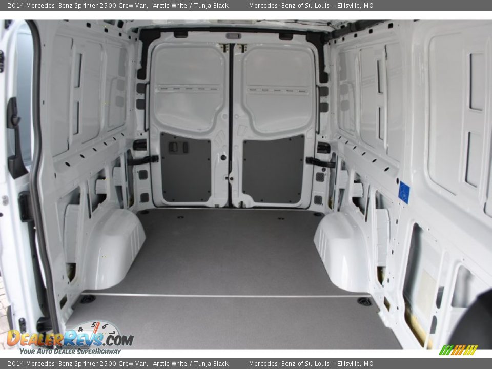 2014 Mercedes-Benz Sprinter 2500 Crew Van Arctic White / Tunja Black Photo #2