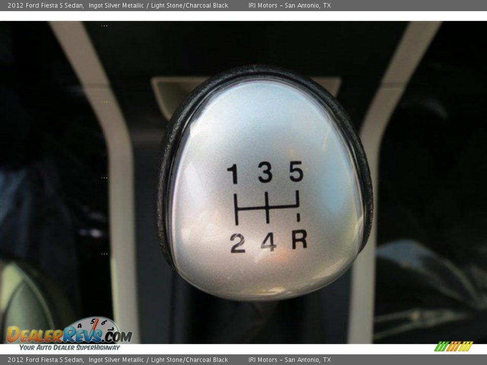 2012 Ford Fiesta S Sedan Ingot Silver Metallic / Light Stone/Charcoal Black Photo #16