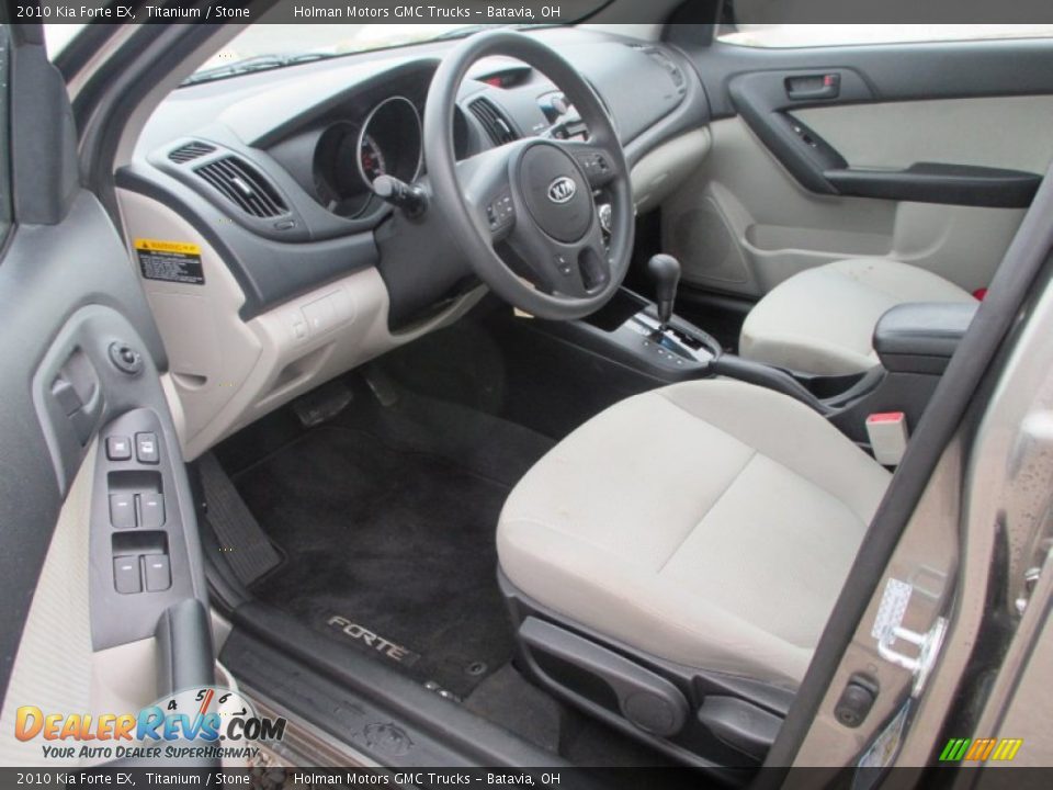 2010 Kia Forte EX Titanium / Stone Photo #5